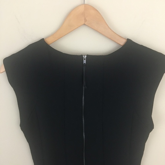 Topshop Dress Womens Size 6 Black  Fit and Flare Sleevel… - Picture 6 of 11